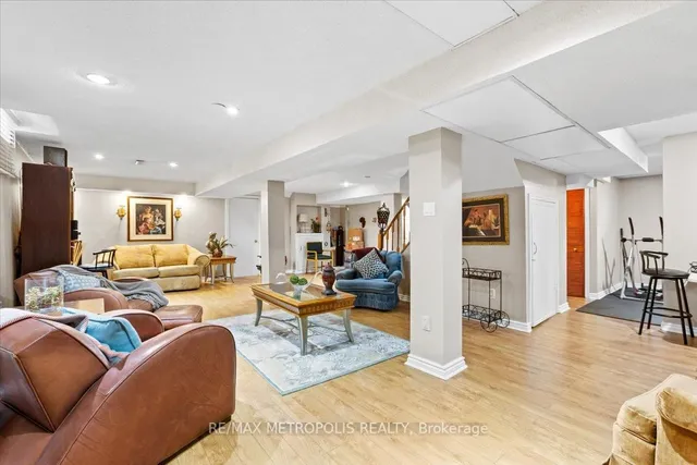 Additional image 24 of 42 Silverstream Rd