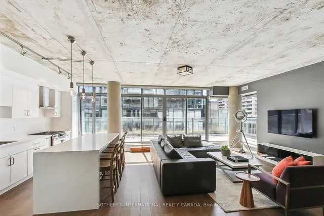 Additional image 8 of 650 King St Unit 613