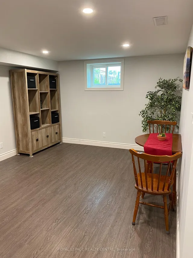 Additional image 18 of 35 Aintree Cres