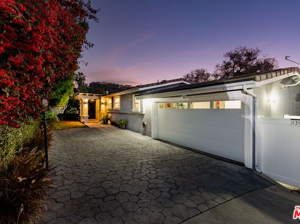 13513 Cheltenham Dr, Sherman Oaks, CA 91423