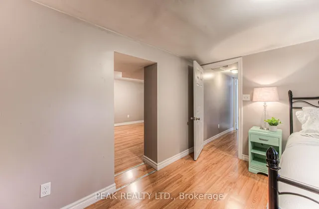 Additional image 44 of 19 Ellis Ave