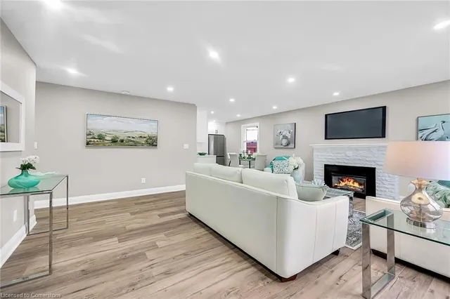 Additional image 4 of 355 Rosedale Ave