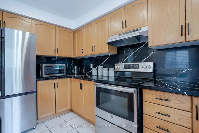 Additional image 14 of 64 Tiller Tr