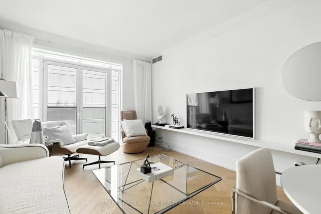 Additional image 2 of 10 Bellair St Unit 801