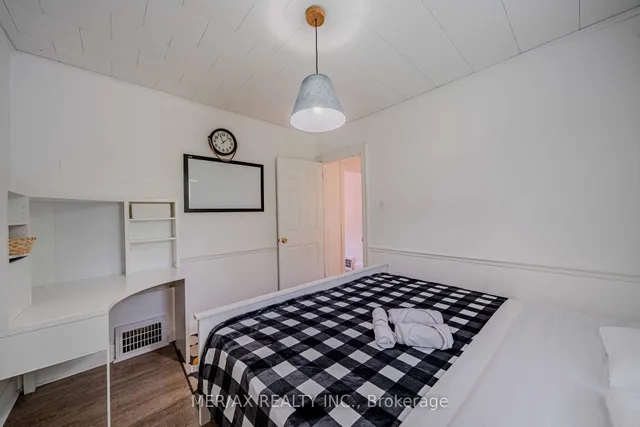 Additional image 17 of 91 Steeles Ave