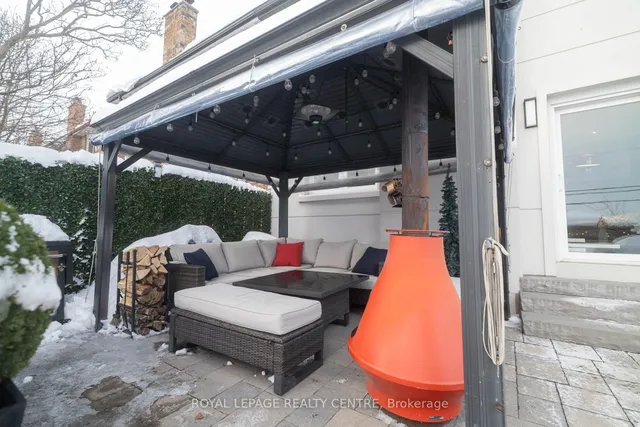 Additional image 32 of 110 Simmons Blvd