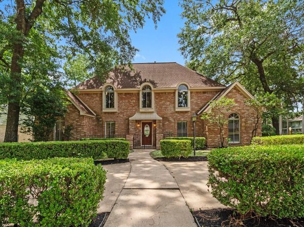 6623 Coral Ridge Rd, Houston, TX 77069