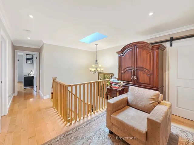 Additional image 43 of 806 Old York Rd