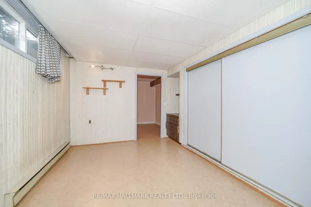 Additional image 38 of 4 Sherwood Ave