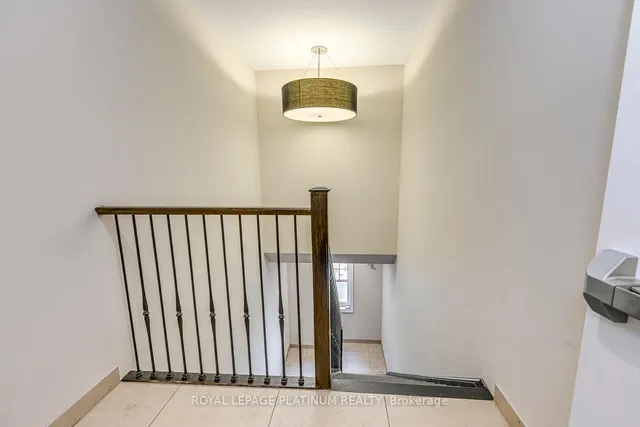 Additional image 4 of 2339 Sawgrass Dr Unit 309