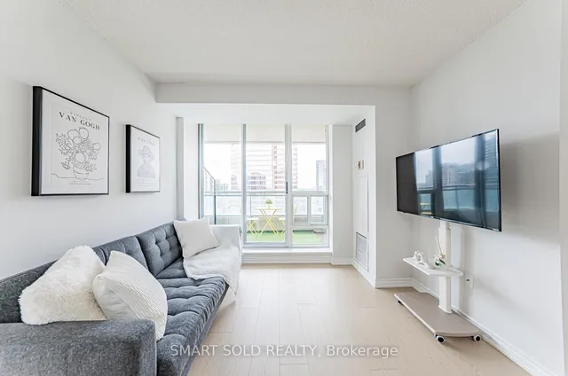 Additional image 12 of 1 Pemberton Ave Unit 1608