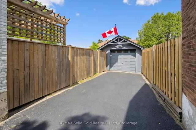 Additional image 40 of 28 Brunswick Ave