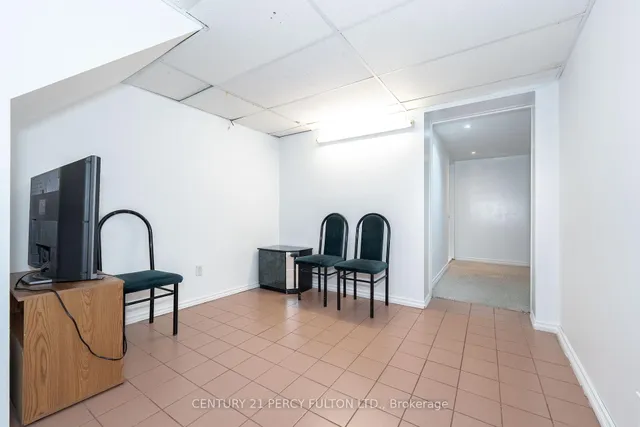 Additional image 40 of 26 Marlebon Rd