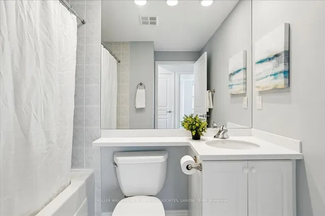 Additional image 19 of 5 Marine Parade Dr Unit 912
