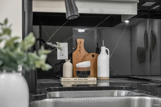 Additional image 28 of 701 Sheppard Ave Unit 229