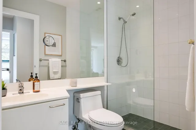 Additional image 33 of 111 Merton St Unit 102