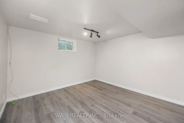 Additional image 39 of 35 Jayfield Rd