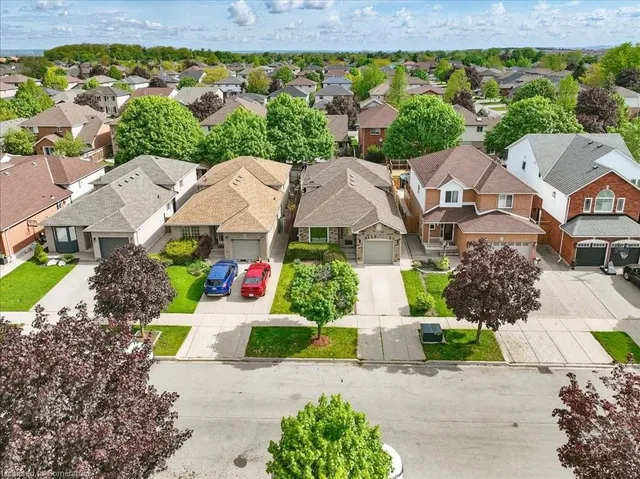 Additional image 42 of 69 Hillgarden Dr