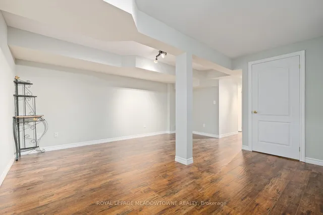 Additional image 41 of 71 Lupo Dr