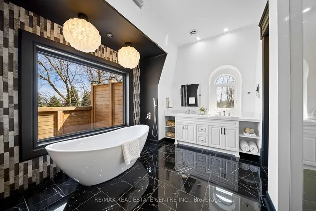 Additional image 22 of 23 Cameron Dr