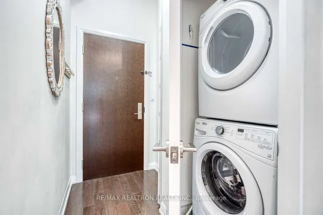 Additional image 24 of 460 Adelaide St Unit 951