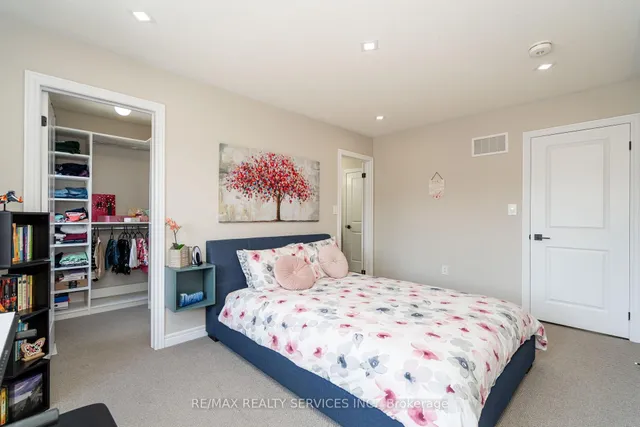 Additional image 31 of 109 Benhurst Cres