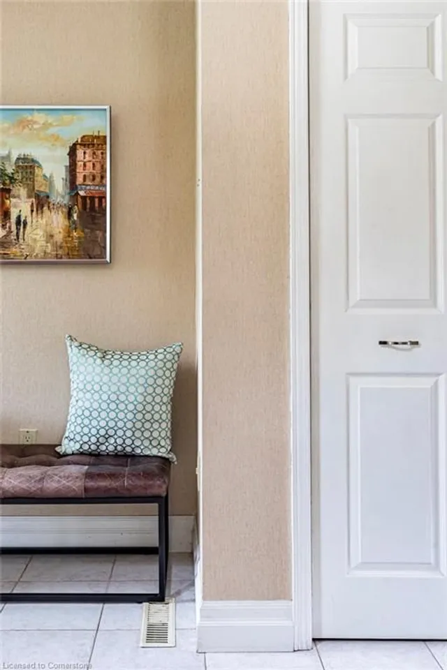 Additional image 3 of 1 Leith Crt