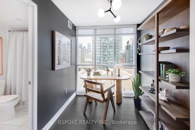 Additional image 8 of 15 Iceboat Terr Unit 1502