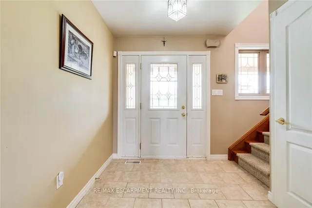 Additional image 5 of 10 Grassyplain Dr