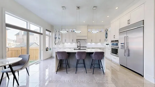 Additional image 12 of 37 Midmorning Rd