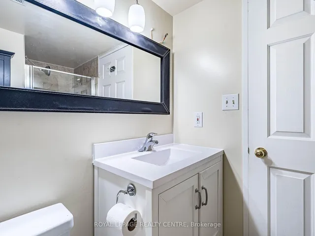 Additional image 19 of 20 Southport St Unit 402