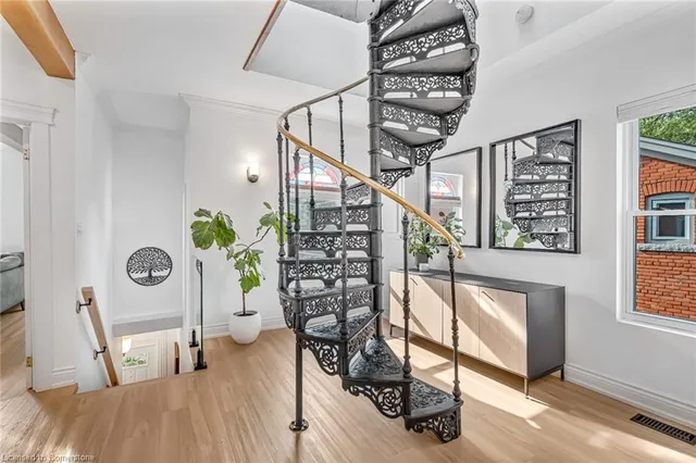 Additional image 13 of 15 Fairmount Ave