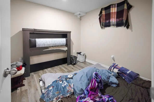 Additional image 35 of 158 Thornbush Blvd