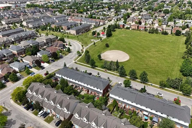 Additional image 40 of 67 Pinewoods Dr