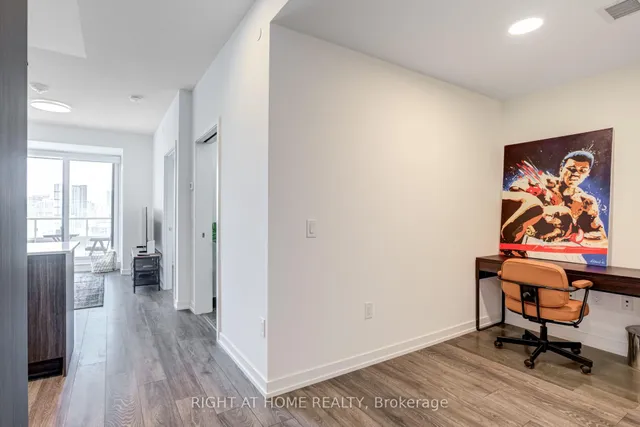 Additional image 7 of 225 Sumach St Unit 2407