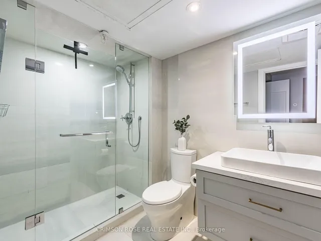 Additional image 17 of 217 St George St Unit 8