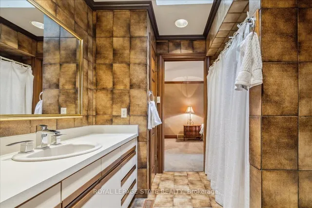 Additional image 31 of 7 Lakegate Dr