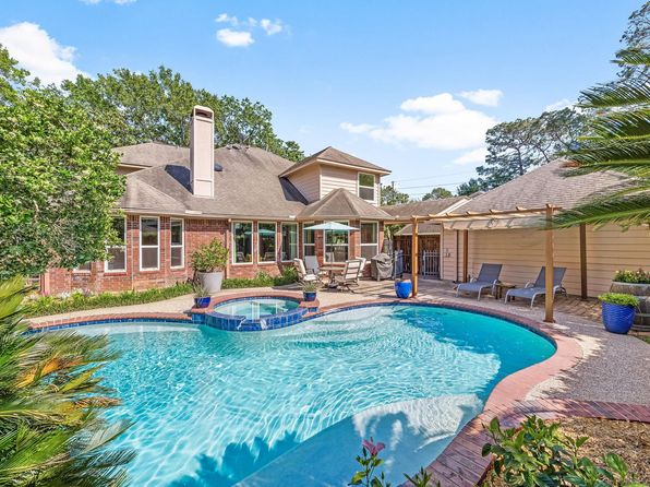 7607 Rolling Rock St, Houston, TX 77040