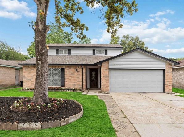2035 Derby Dr, Houston, TX 77067