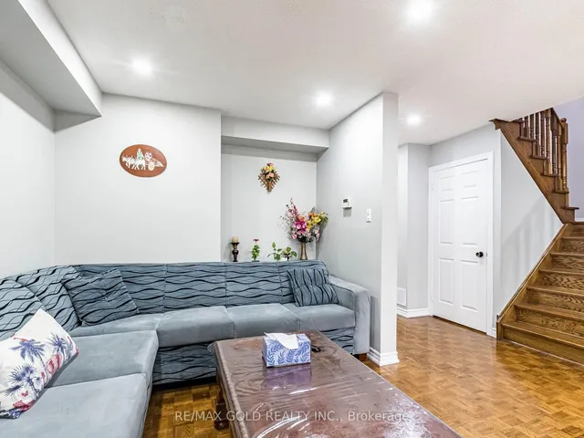 Additional image 16 of 14 Kentucky Dr