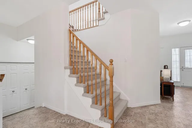 Additional image 18 of 3 Cannes St