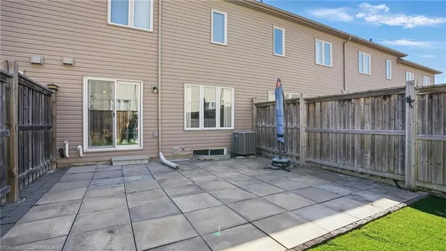 Additional image 22 of 9 Lynch Cres