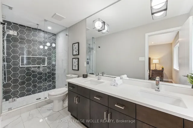 Additional image 25 of 946 Robert Ferrie Dr