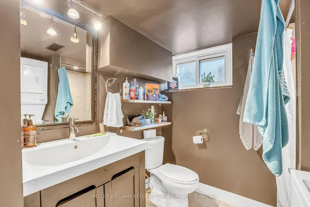 Additional image 35 of 5 Donora Dr