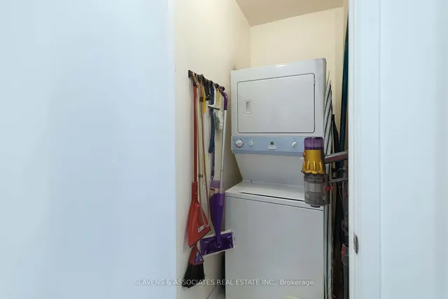 Additional image 31 of 380 Macpherson Ave Unit 408