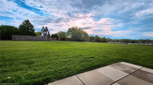 Additional image 30 of 1100 Courtland Ave Unit 211