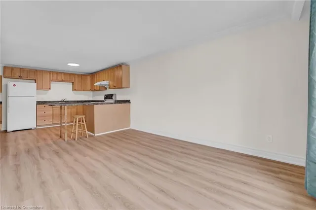 Additional image 9 of 139 Royal Ave