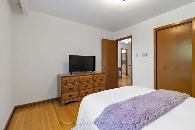 Additional image 41 of 720 Eversley Dr