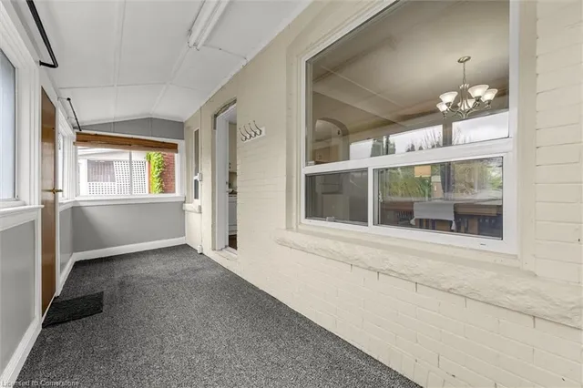 Additional image 16 of 68 Belmont Ave