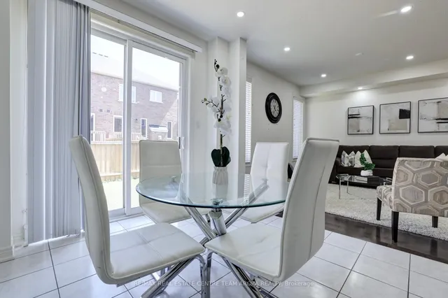 Additional image 19 of 436 Royal West Dr